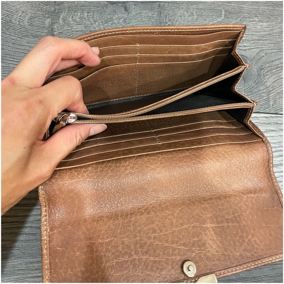 Authentic Gucci GG Canvas Long Wallet with chain - Picture 11 of 15